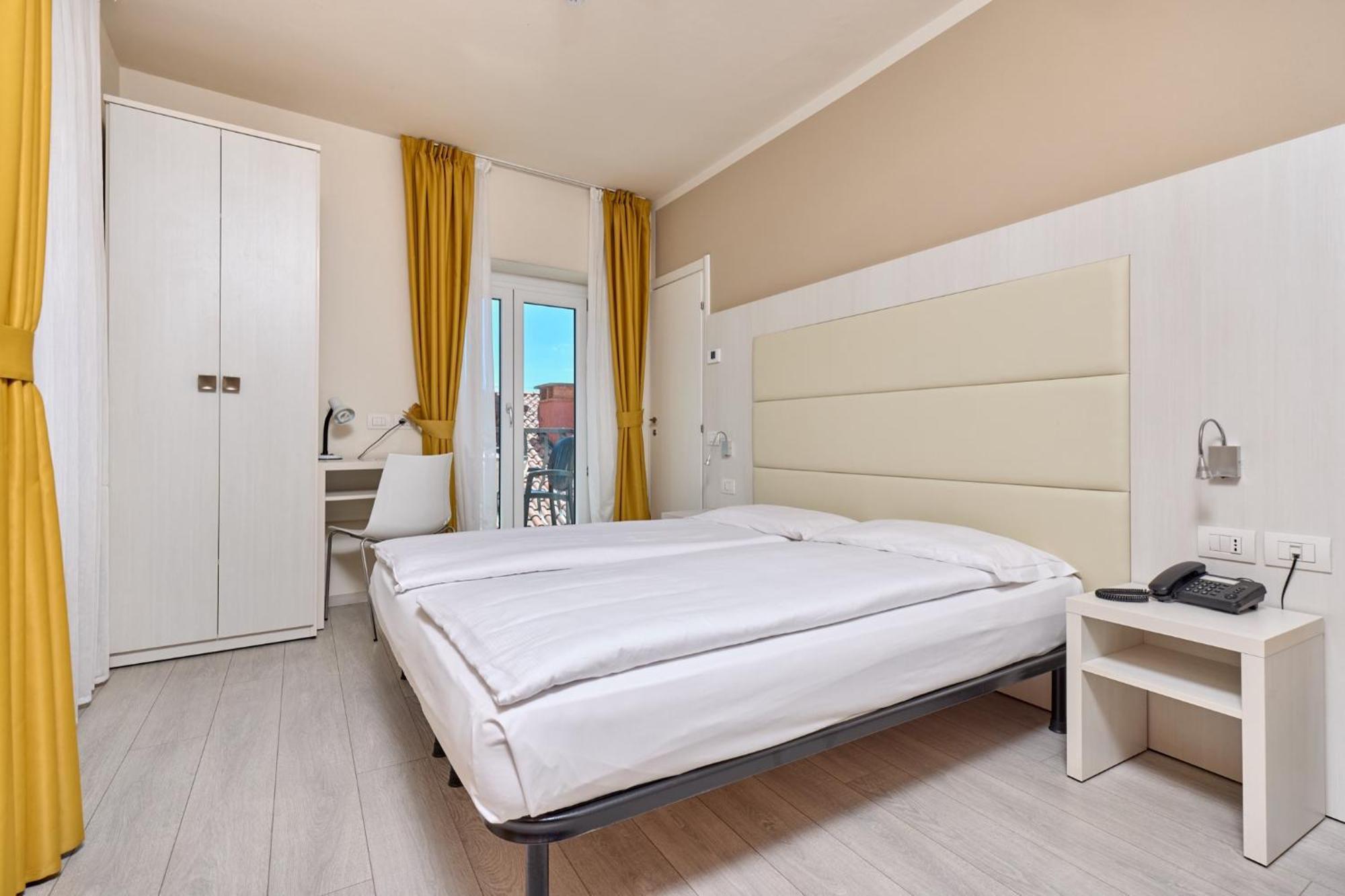 Hotel Geier Torbole Sul Garda Dış mekan fotoğraf