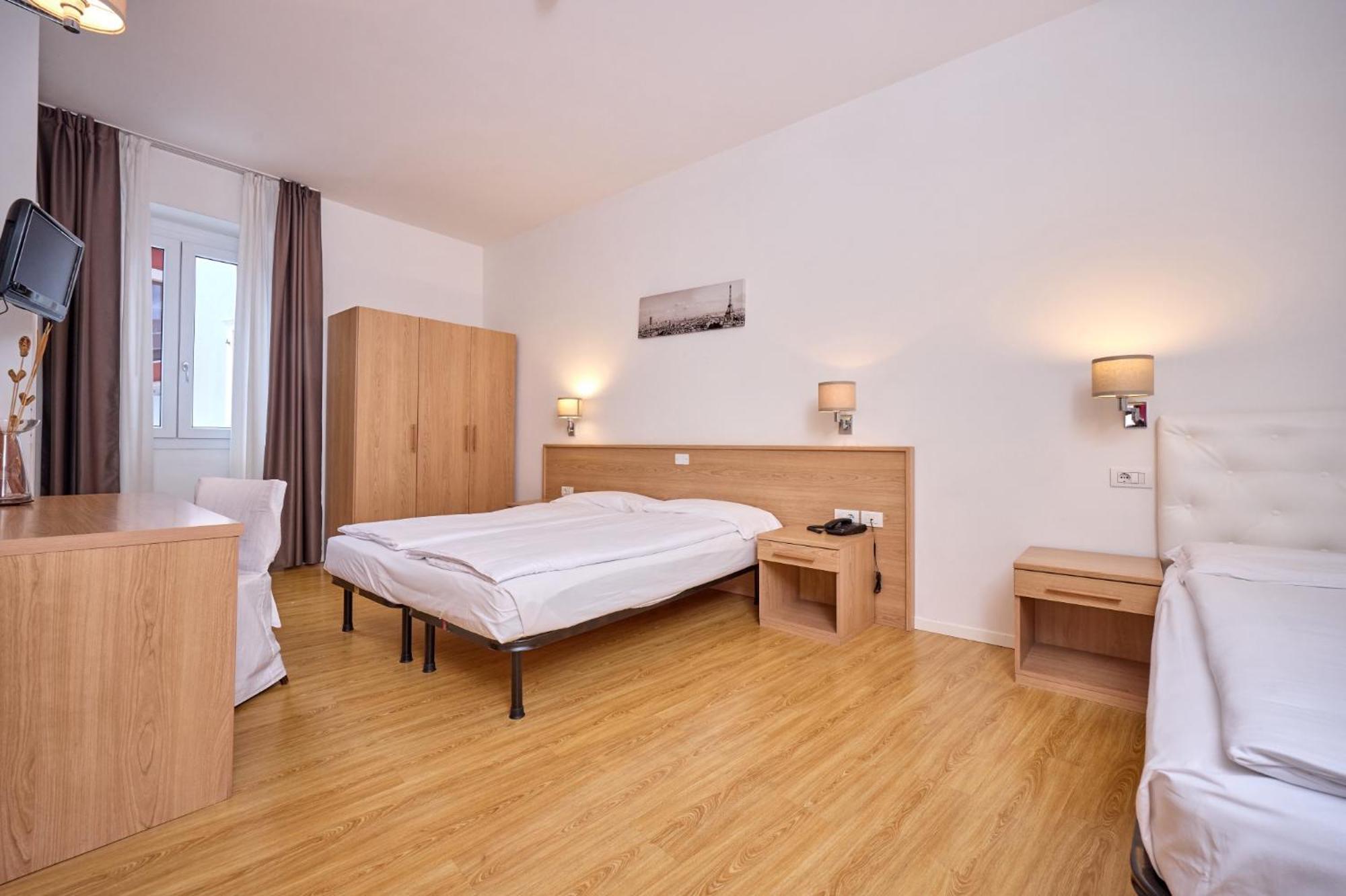 Hotel Geier Torbole Sul Garda Dış mekan fotoğraf