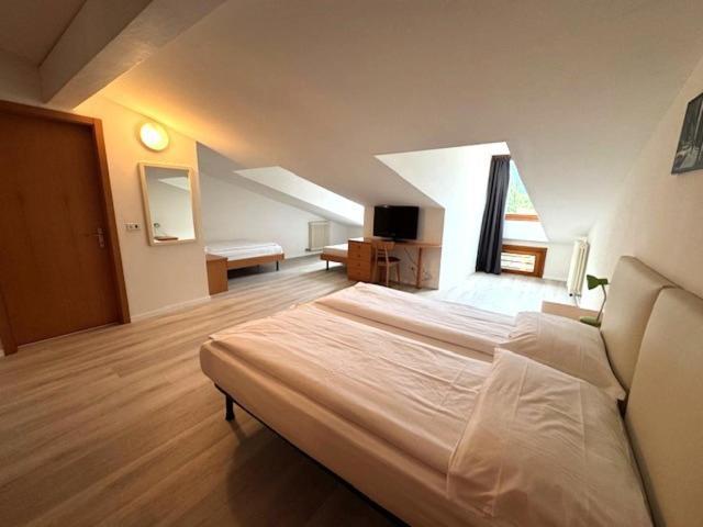 Hotel Geier Torbole Sul Garda Dış mekan fotoğraf